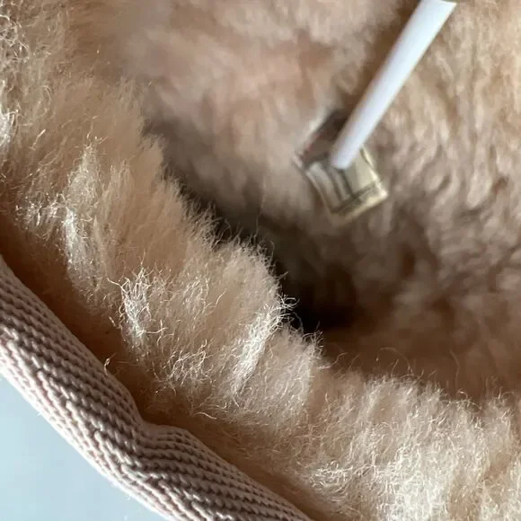 Womens UGG Boots Light Pink Tan Classic Short Perforated Suede Wool Boho Sz 6 - Picture 15 of 16